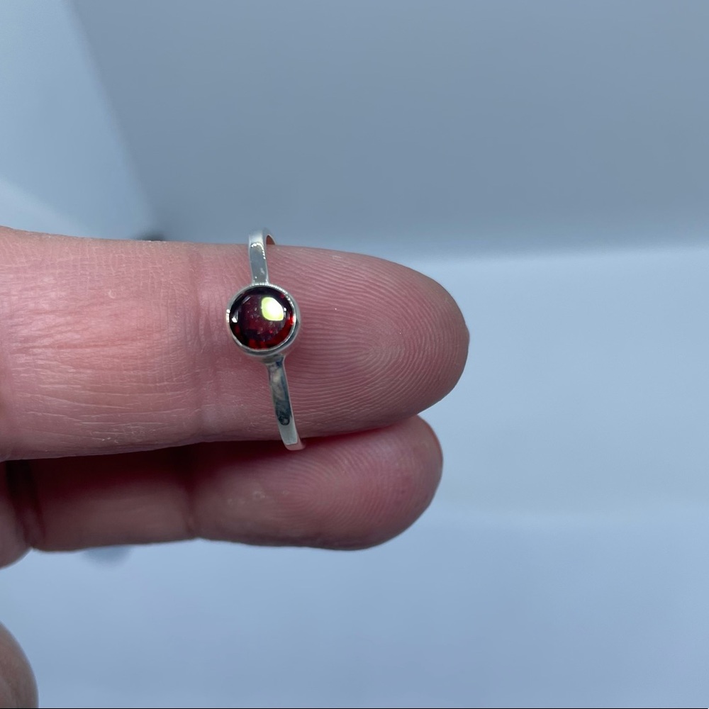 925 sterling silver garnet ring